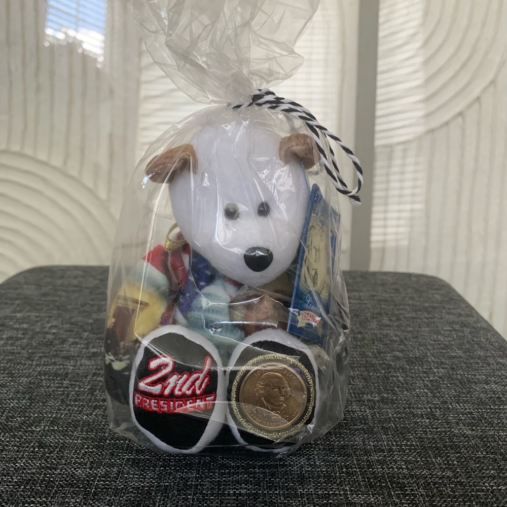 Ltd. Edition Presidential Coin Bear “John Adams”. 2nd U.S. President